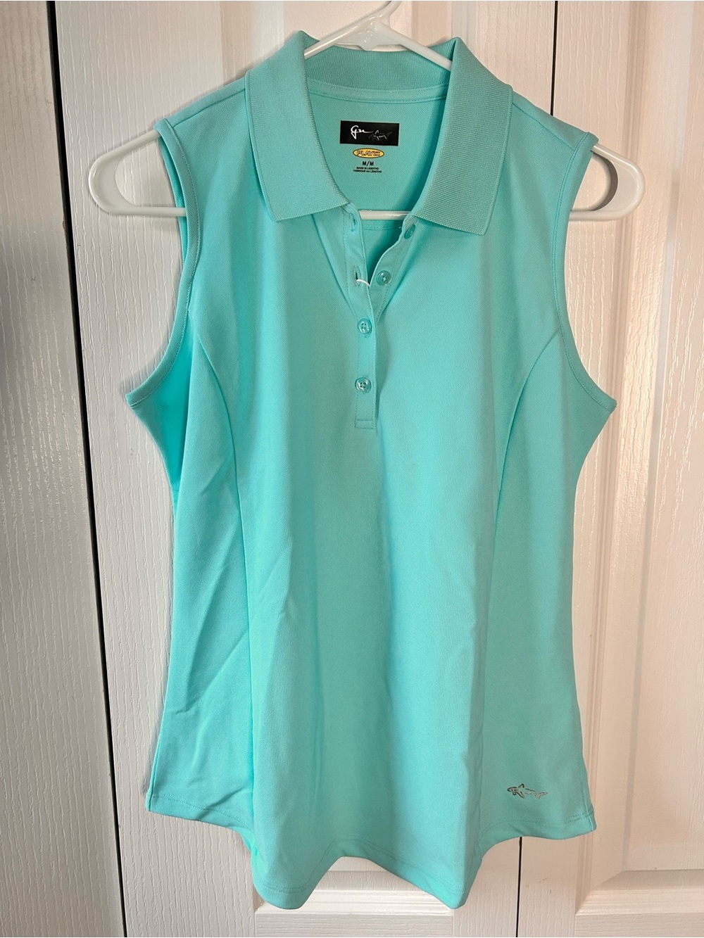 Greg Norman Women’s M Play Dry Women's Sleeveless Button Golf Polo Teal Tank NWT